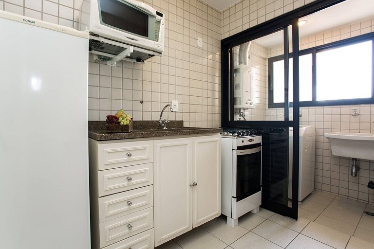 Apartamento com quarto e sala em Moema, São Paulo