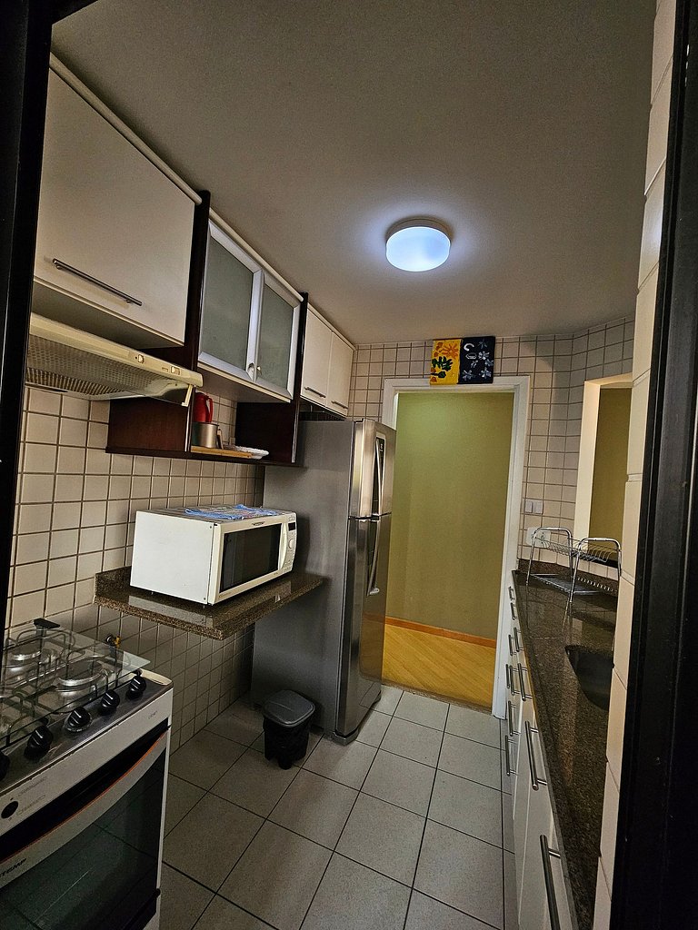 Apart/Hotel c/2 quartos e dois Banheiro Moema SP