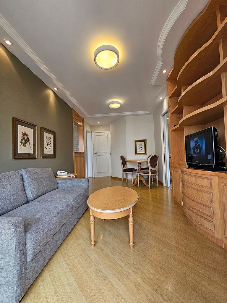 Flat c/ um quarto em Moema e cozinha completa uh65