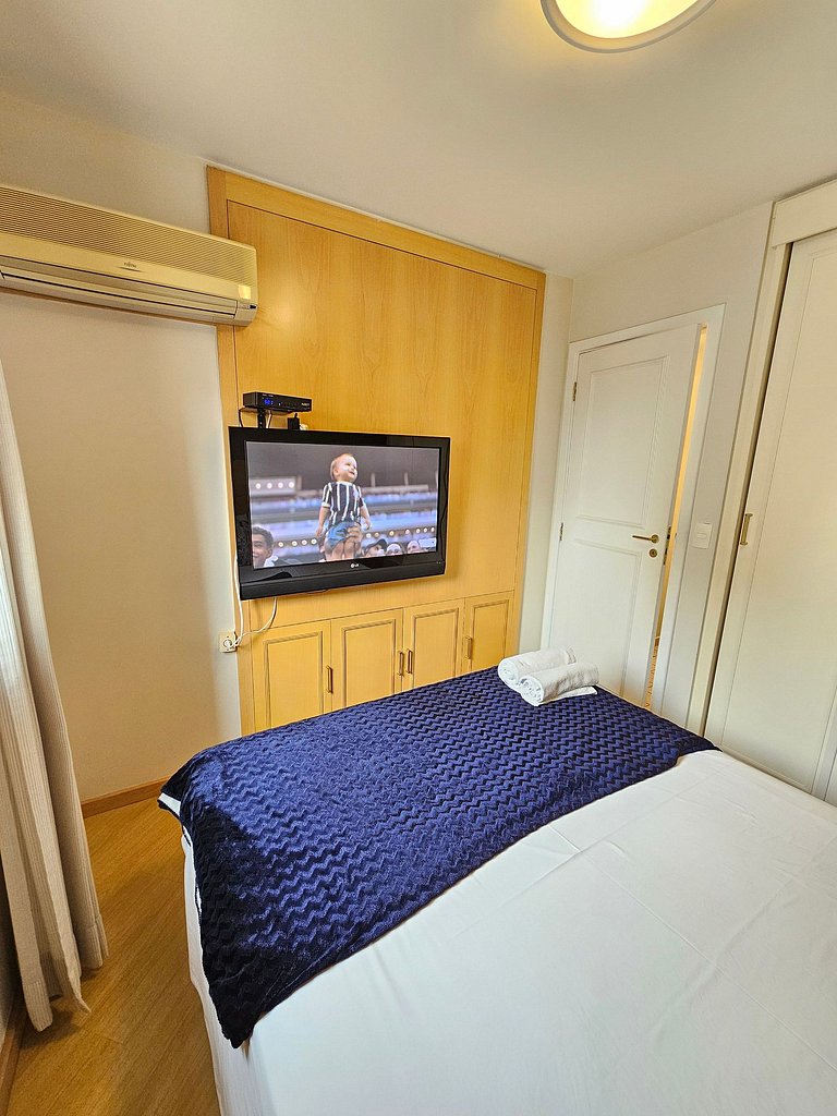 Flat c/ um quarto em Moema e cozinha completa uh65