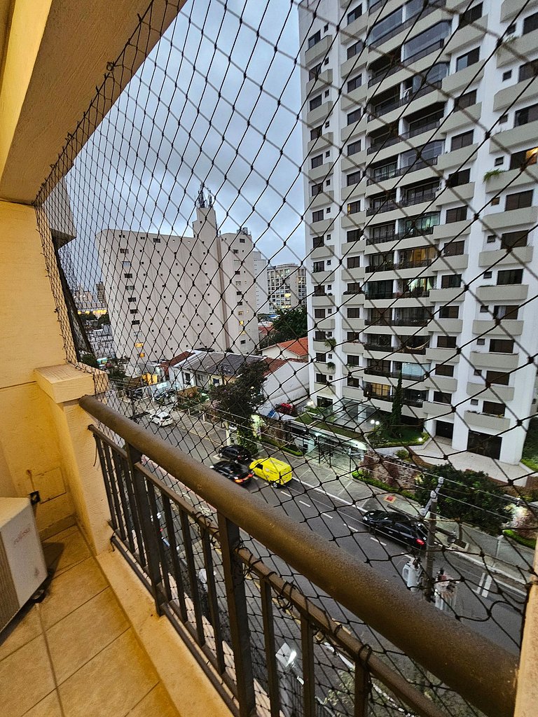 Apart/Hotel c/2 quartos e 2 banheiros Moema SP