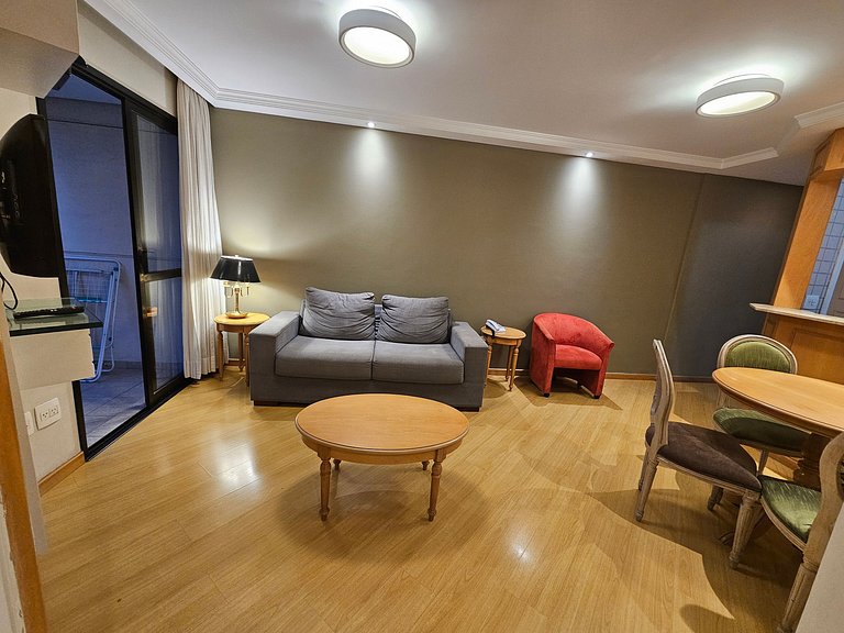 Apart/Hotel c/2 quartos e 2 banheiros Moema SP