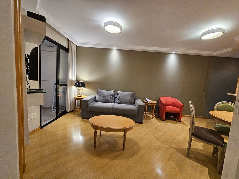 Apart/Hotel c/2 quartos e 2 banheiros Moema SP