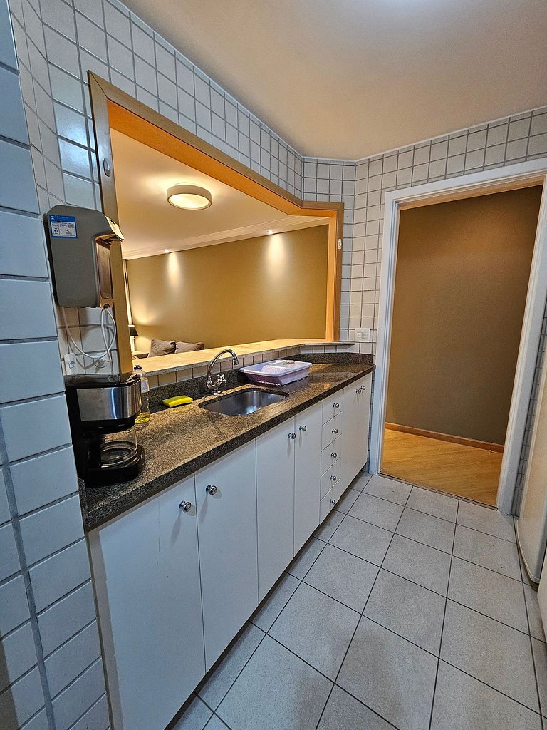 Apart/Hotel c/2 quartos e 2 banheiros Moema SP