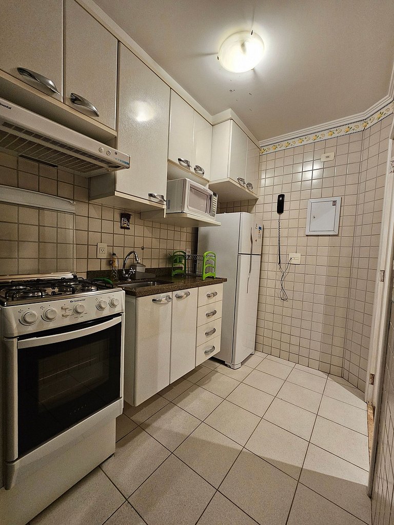 Flat Apart/Hotel com uma suíte e cozinha completa