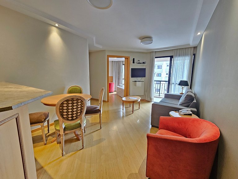 Apart/Hotel c/2 quartos e 2 banheiros Moema SP