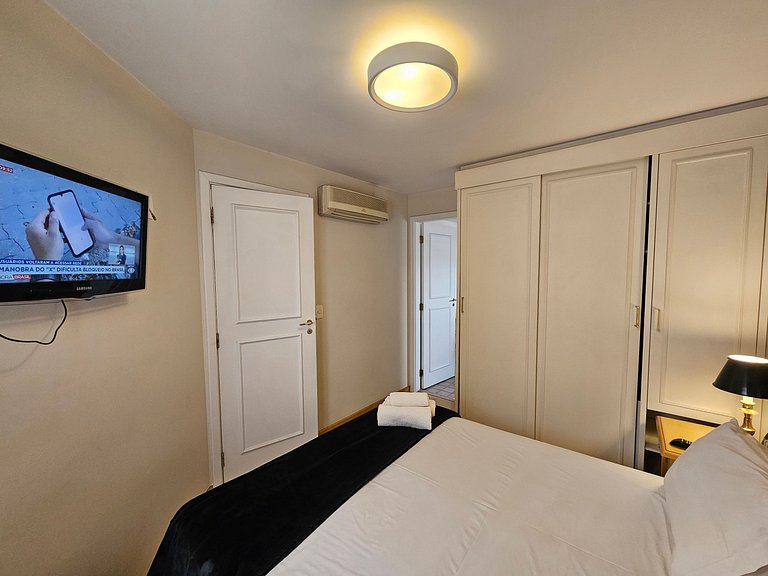 Apart/Hotel c/2 quartos e 2 banheiros Moema SP