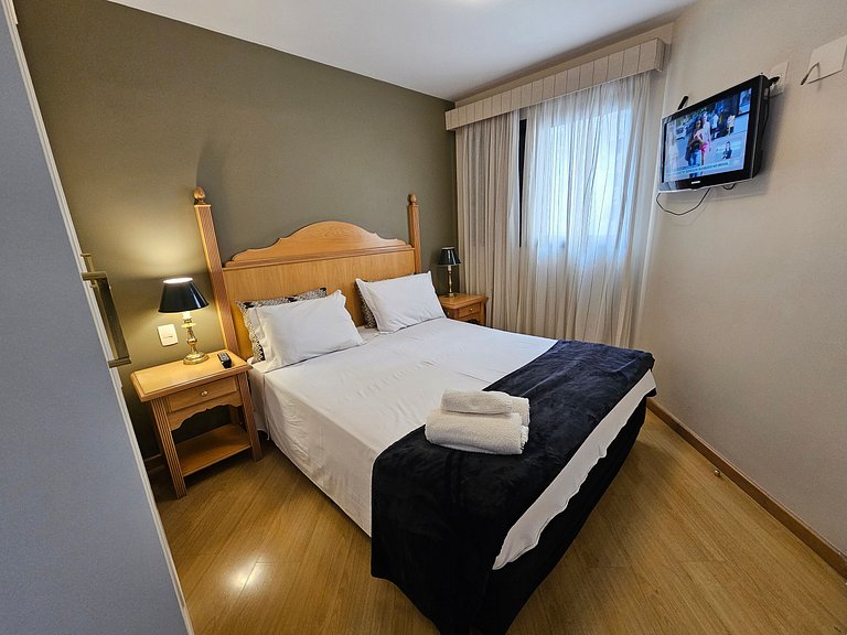 Apart/Hotel c/2 quartos e 2 banheiros Moema SP