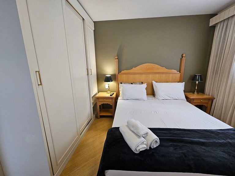 Apart/Hotel c/2 quartos e 2 banheiros Moema SP