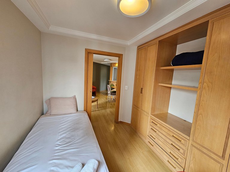 Apart/Hotel c/2 quartos e 2 banheiros Moema SP