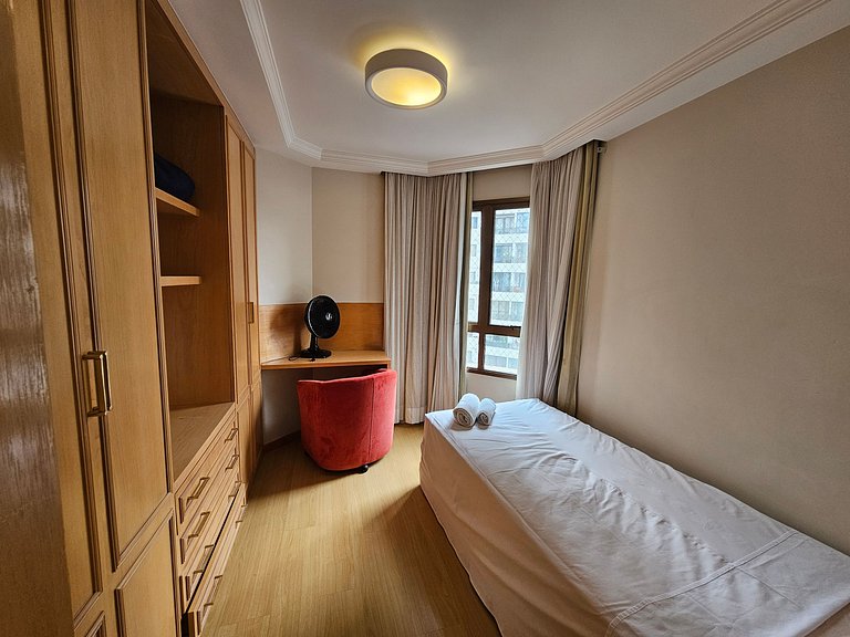 Apart/Hotel c/2 quartos e 2 banheiros Moema SP