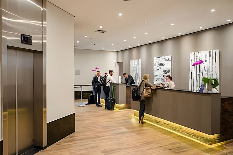 Flat Hotel Internacinal Av. Ibirapuera Moema SP