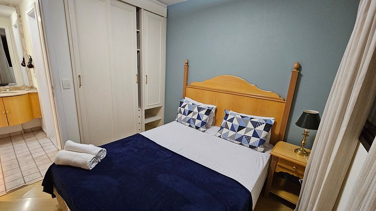 Apartamento com quarto e sala em Moema, São Paulo