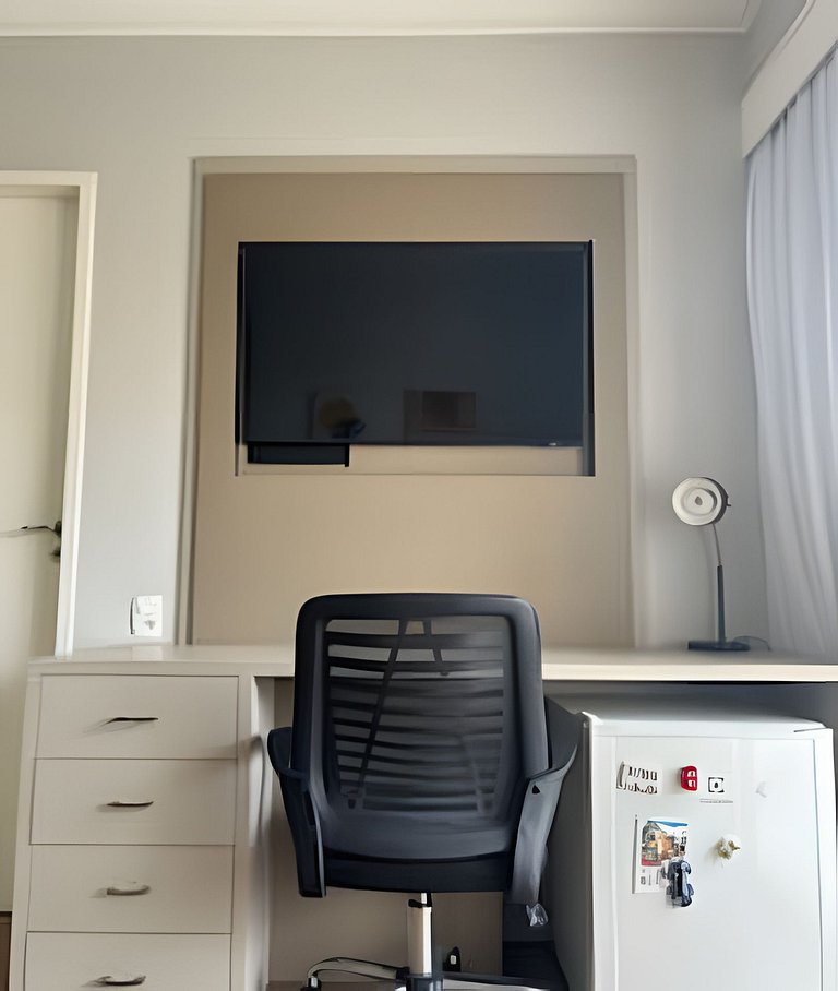 Flat Hotel The Palace com cozinha e sacada