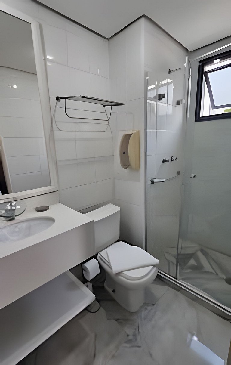 Flat Hotel The Palace com cozinha e sacada