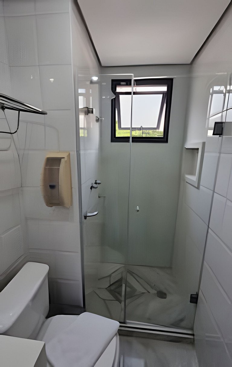 Flat Hotel The Palace com cozinha e sacada