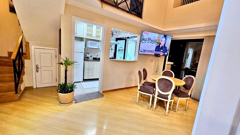 Cobertura Duplex com dois quartos e sala Grande