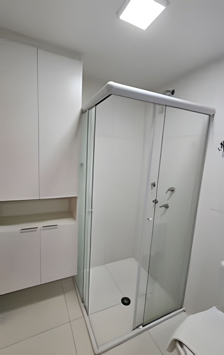 Studio decorado a uma quadra do Shoping Ibirapuera