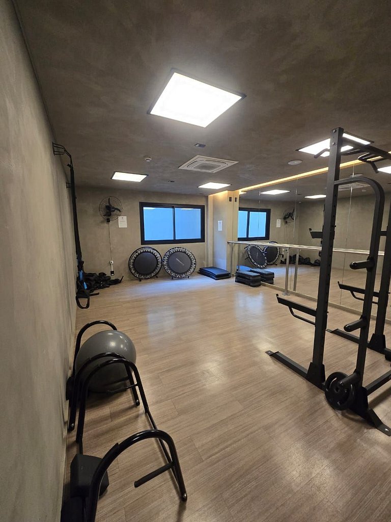 Studio decorado a uma quadra do Shoping Ibirapuera