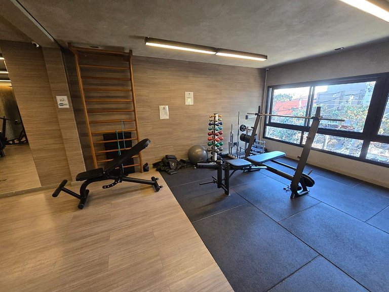 Studio decorado a uma quadra do Shoping Ibirapuera