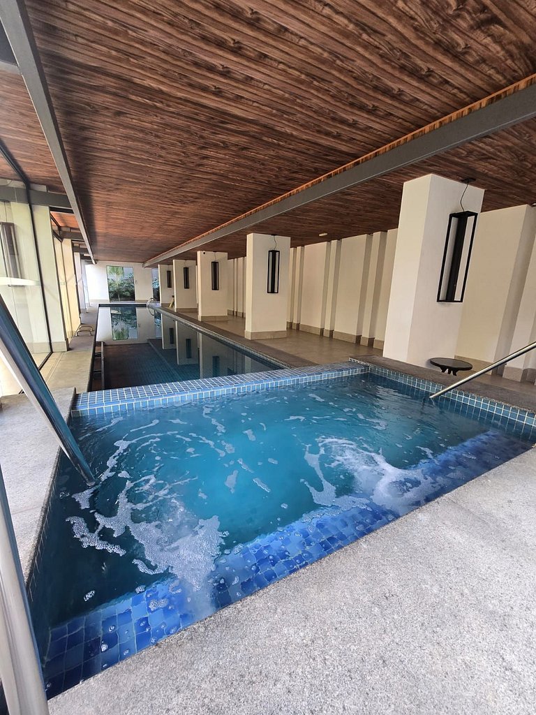 Studio decorado a uma quadra do Shoping Ibirapuera