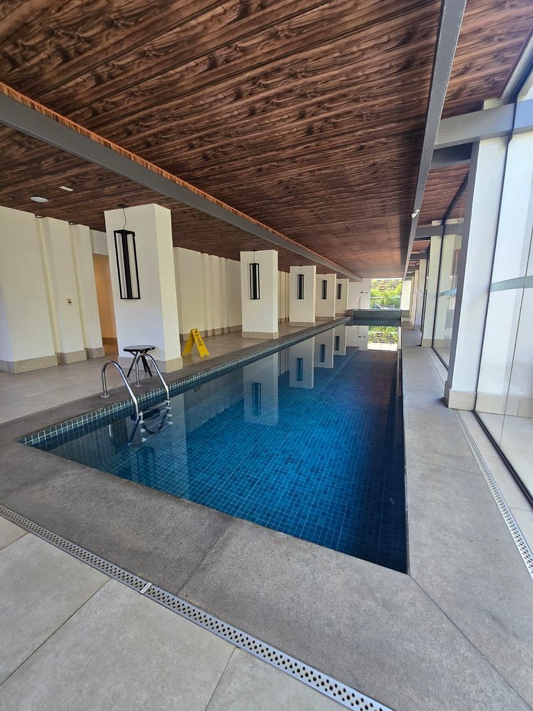 Studio decorado a uma quadra do Shoping Ibirapuera