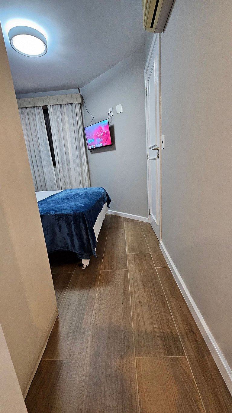 Flat-Apart hotel dois quartos c/uma suíte e vaga