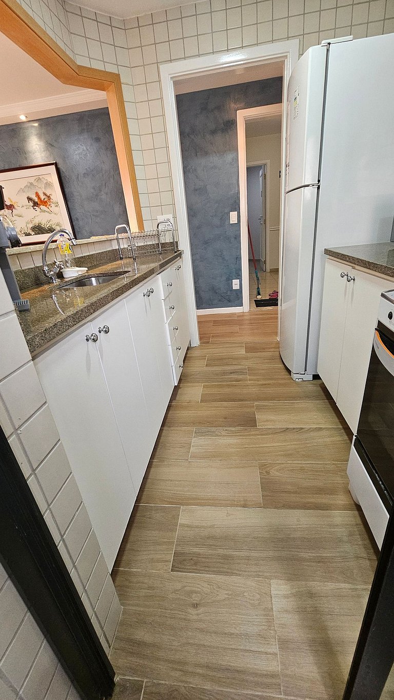 Flat-Apart hotel dois quartos c/uma suíte e vaga