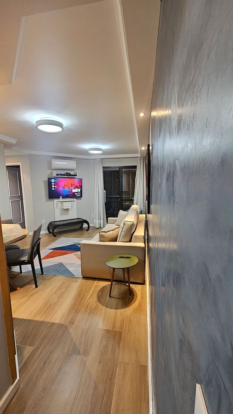 Flat-Apart hotel dois quartos c/uma suíte e vaga