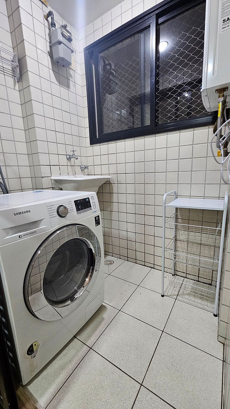 Flat-Apart hotel dois quartos c/uma suíte e vaga