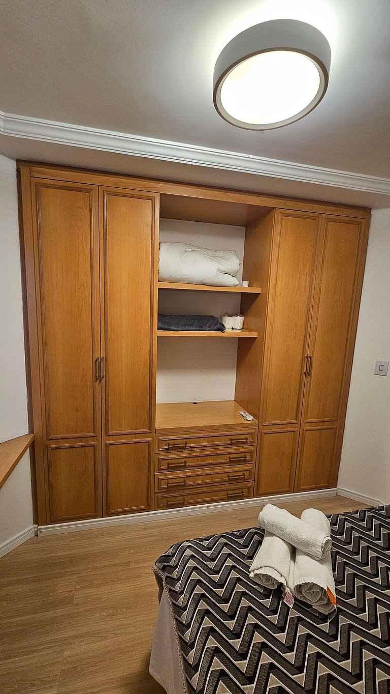 Flat Apart-Hotel c/dois quartos e dois banheiros