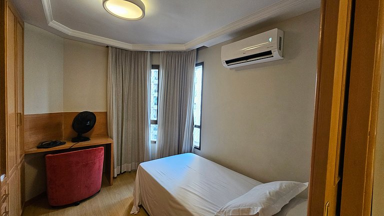 Apart/Hotel c/2 quartos e 2 banheiros Moema SP