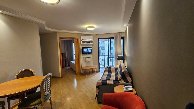 Apart/Hotel c/2 quartos e 2 banheiros Moema SP