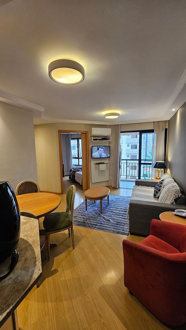 Apart/Hotel c/2 quartos e 2 banheiros Moema SP