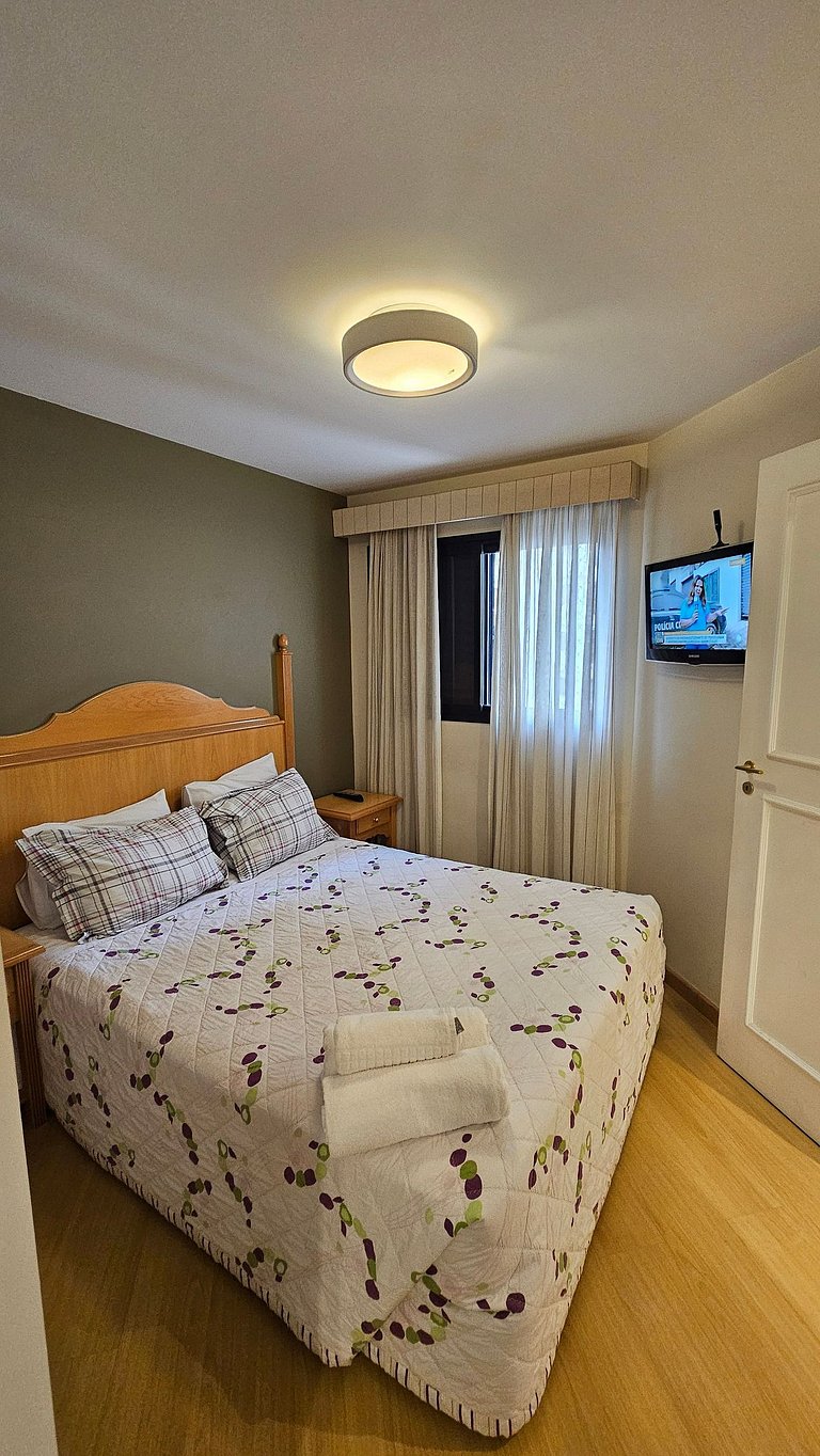 Apart/Hotel c/2 quartos e 2 banheiros Moema SP