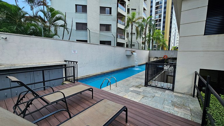Apartamento com quarto e sala em Moema, São Paulo