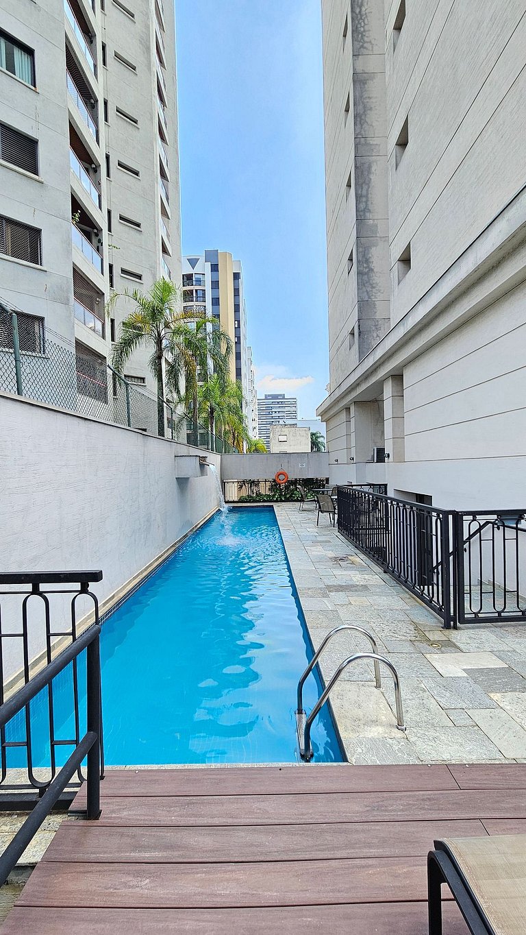 Apartamento com quarto e sala em Moema, São Paulo
