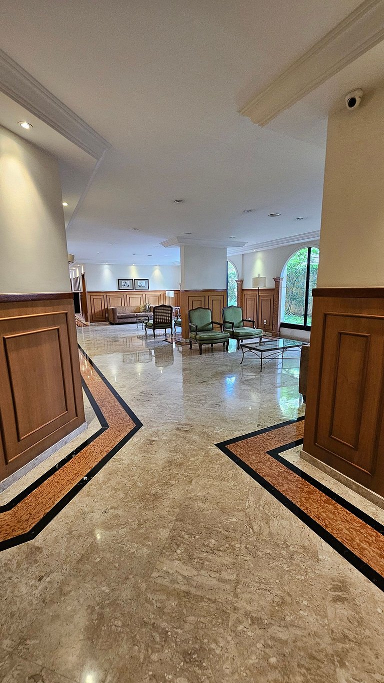 Apartamento com quarto e sala em Moema, São Paulo