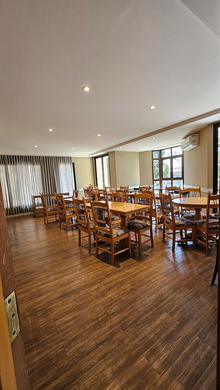 Flat c/ um quarto em Moema e cozinha completa uh65