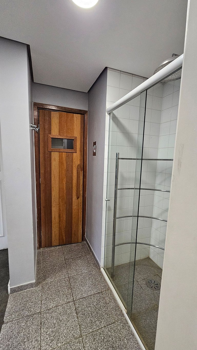 Apart/Hotel c/2 quartos e 2 banheiros Moema SP