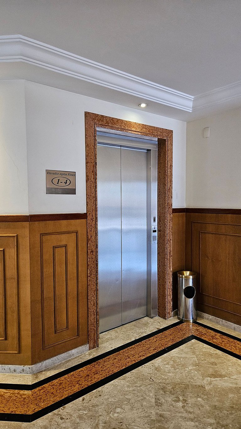 Flat Là Maison D'Stan c/cozinha e area de Serviço