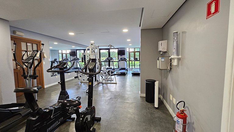 Flat Hotel Proximo metro Moema SP uh76