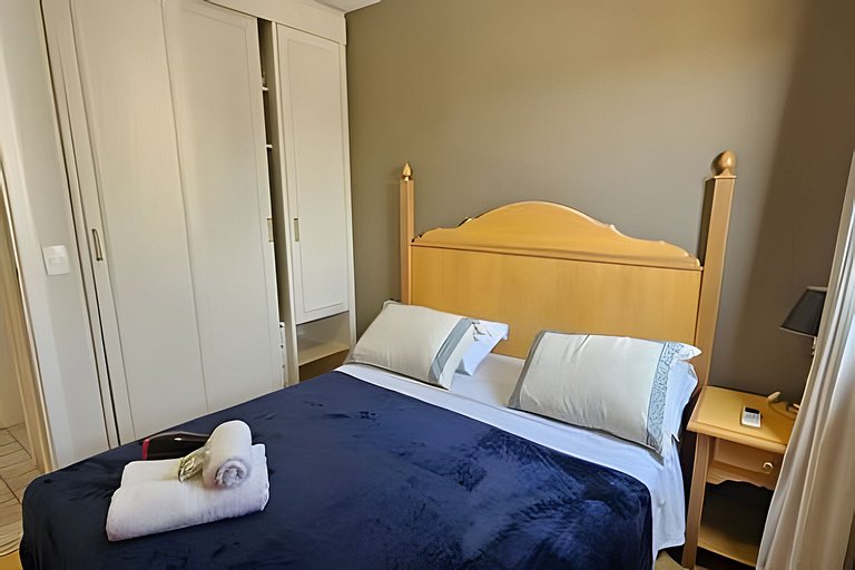 Flat Apart-Hotel c/ serviço Perto Metro de Moema