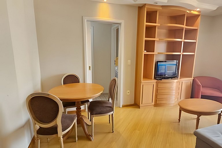 Flat Apart-Hotel c/ serviço Perto Metro de Moema