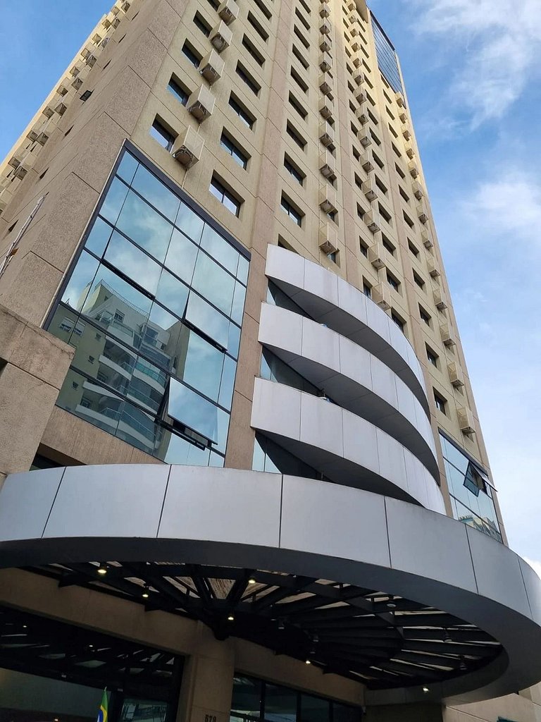 Flat Hotel av Macuco 579 e a duas quadra metro