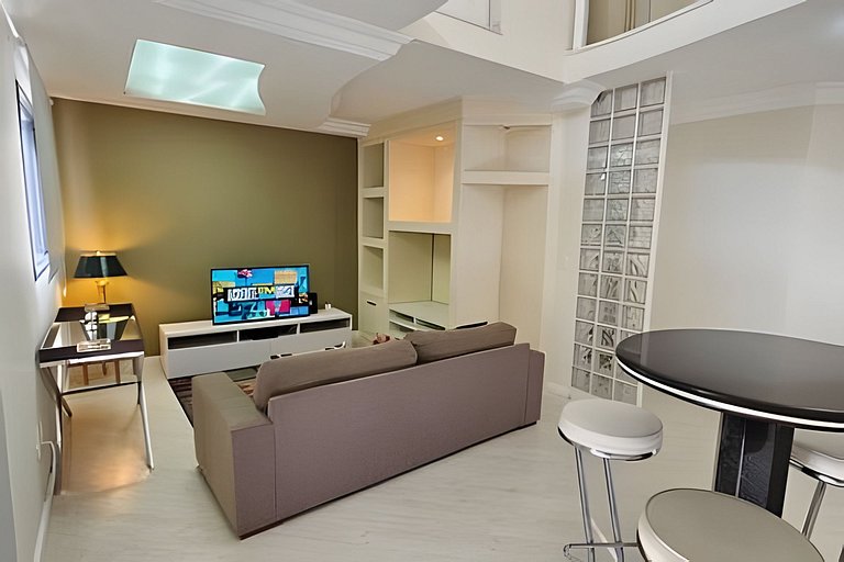 Cobertura duplex c/ dois quartos Moema uh136
