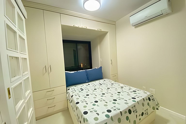 Cobertura duplex c/ dois quartos Moema uh136