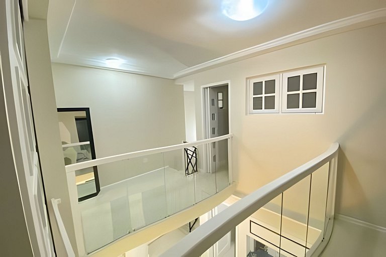 Cobertura duplex c/ dois quartos Moema uh136