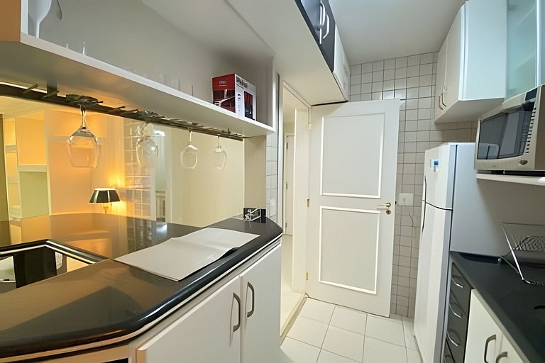 Cobertura duplex c/ dois quartos Moema uh136