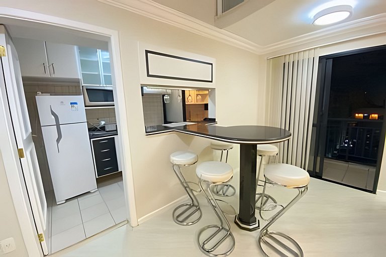 Cobertura duplex c/ dois quartos Moema uh136